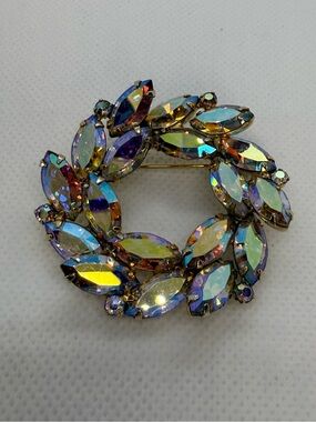 Vintage Weiss AB Rhinestone Wreath Brooch Aurora Borealis Signed